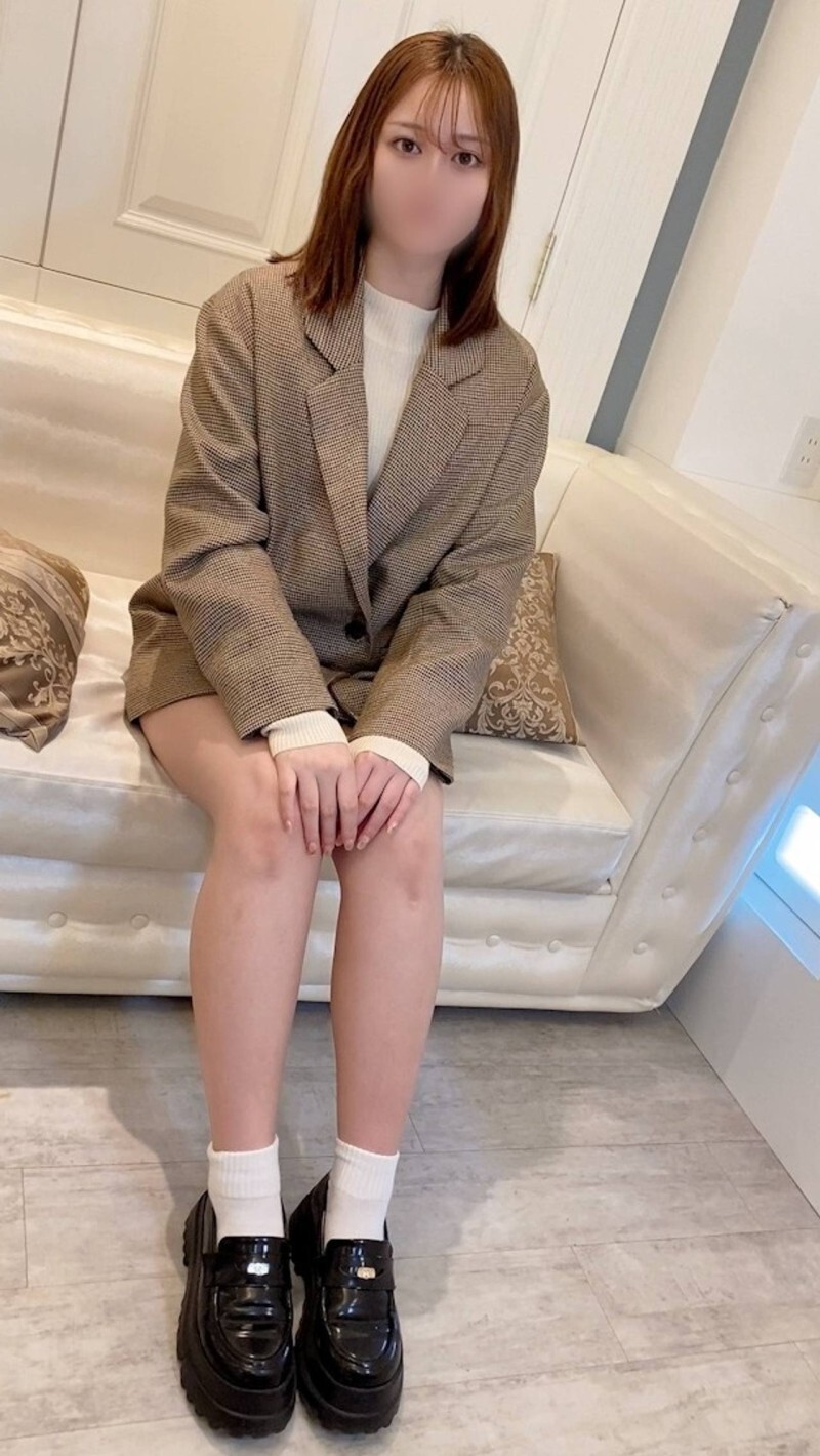 FC2-PPV-4807171 [Private shoot] A stylish beauty with medium-length hair and a good attitude. Before you know it, she's naked and has a vibrator 