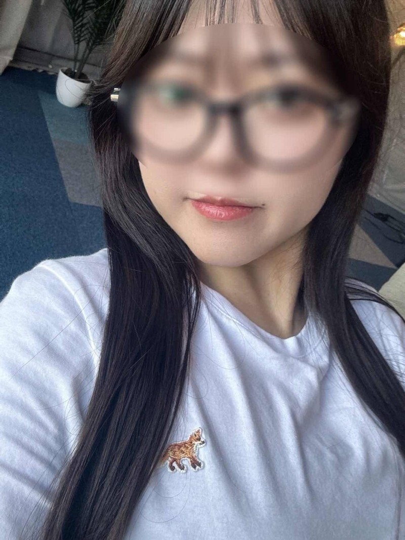 FC2-PPV-4766363 [Completely First Shoot] SSSS-class Transparent No.1 Beauty, Blindfolded, Unexpectedly Creampied by Black Man! Continuous Pistoning Ma