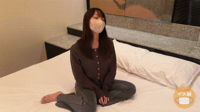 FC2-PPV-4779534 [Limited Time & Quantity: 2000pts ⇒ 600pts] I Filmed a Pastry Chef Working at a Michelin Star Restaurant and Creampied Him [Super 